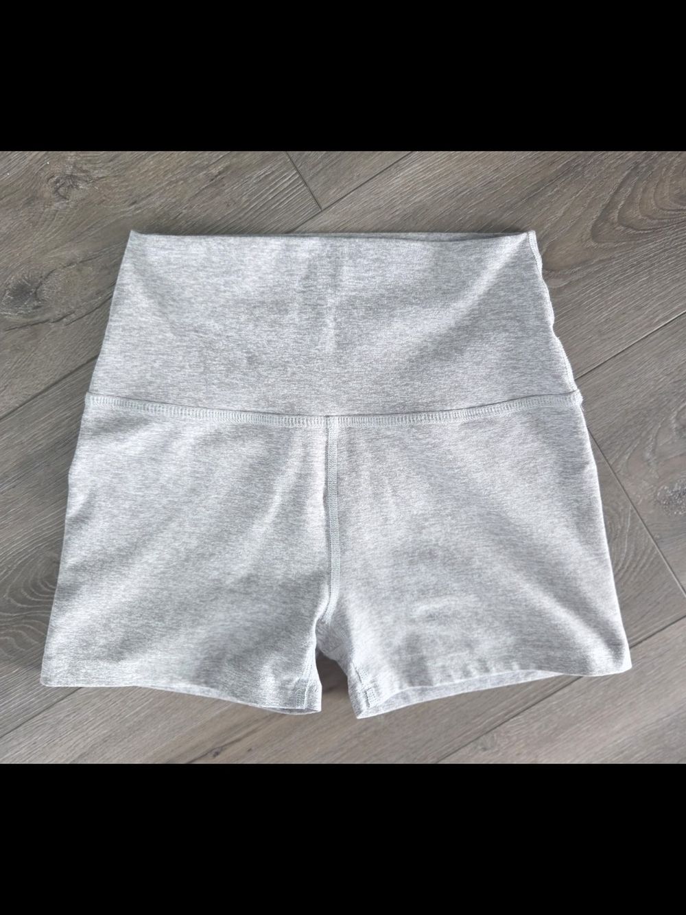 High-Rise Light Gray Women's Yoga Shorts